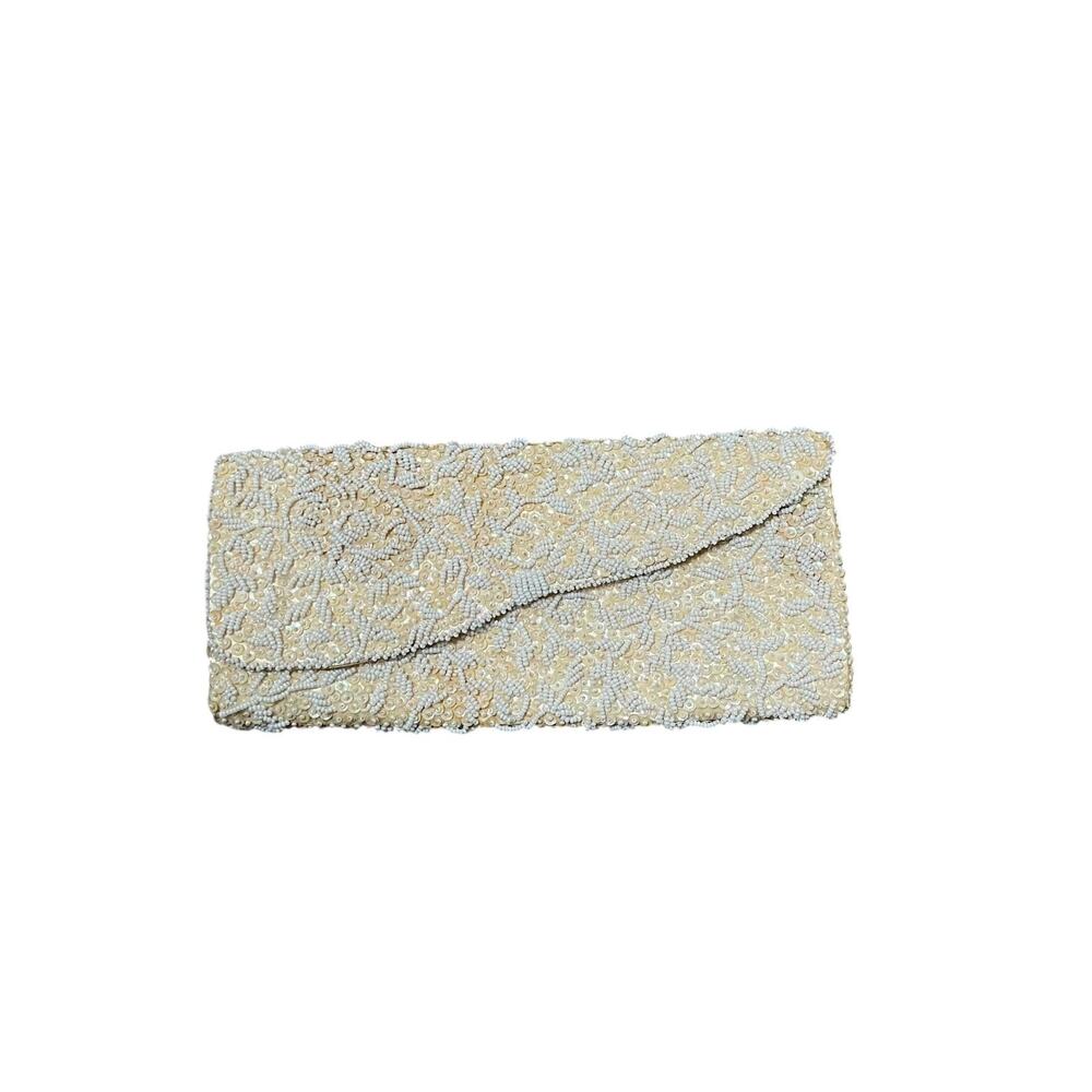 Vintage La Regale LTD. Handmade Cream Iridescent Beaded Sequin Wallet Clutch
